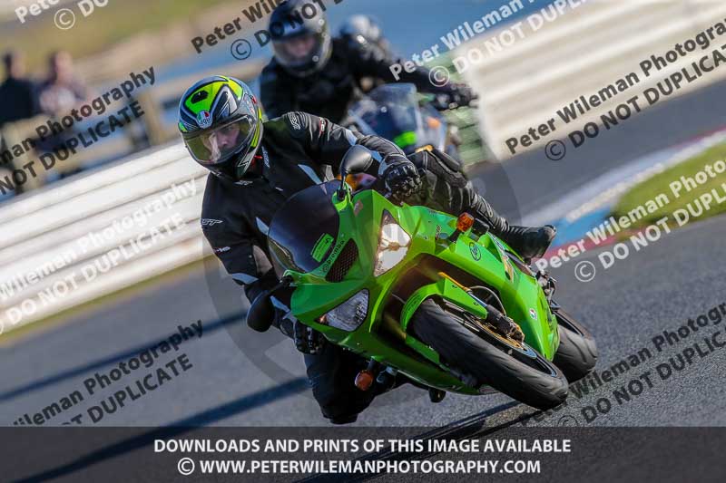 PJM Wedding Photography;enduro digital images;event digital images;eventdigitalimages;mallory park;mallory park photographs;mallory park trackday;mallory park trackday photographs;no limits trackdays;peter wileman photography;racing digital images;trackday digital images;trackday photos